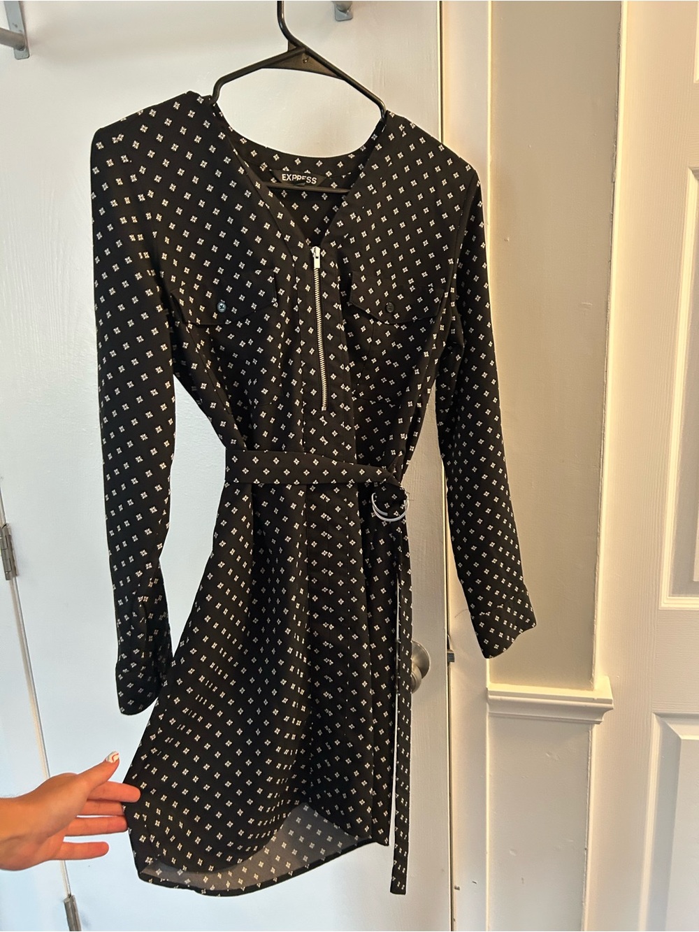 Express Black Printed Long-Sleeve Belted Shirt Dress